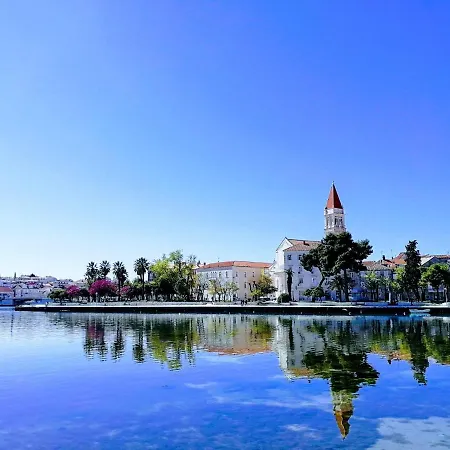 Διαμέρισμα Trabakul