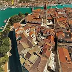 Trabakul * Trogir