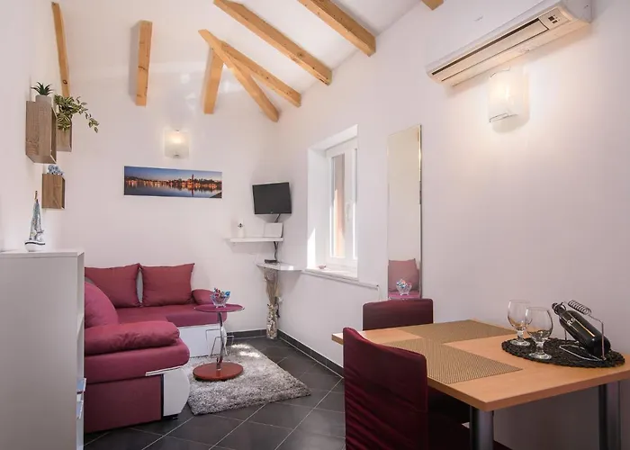 Trabakul * Trogir