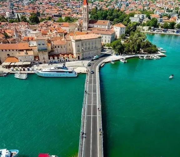 Trabakul Appartement *