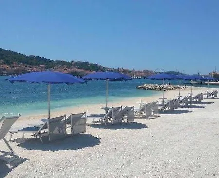 Trabakul Apartmán *