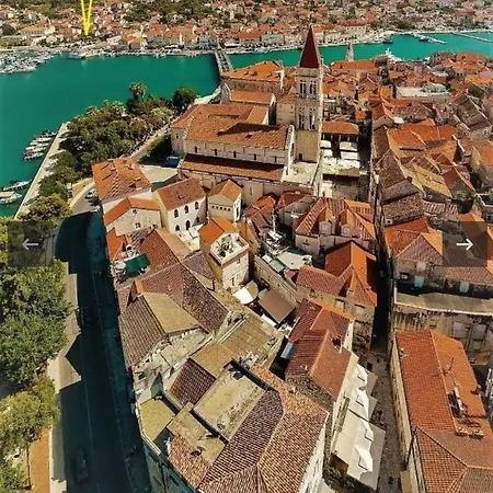 Trabakul * Trogir